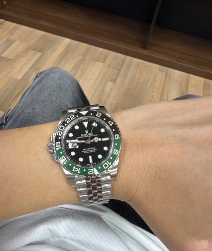 Rolex Submariner Date 126610LV Green Bezel Premium Clone 1:1 photo review