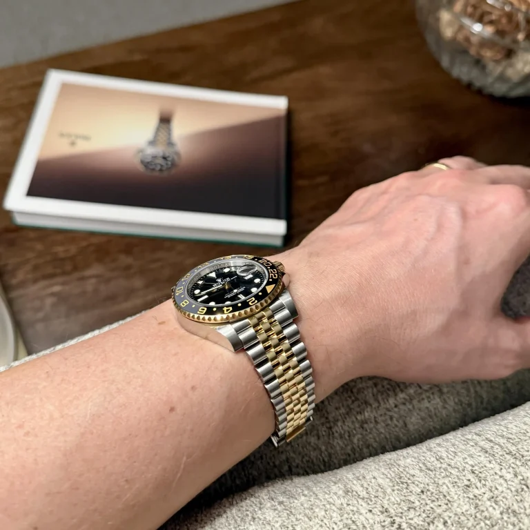 Superclone Rolex GMT-Master II Black Dial “Zombie??126713GRNR photo review