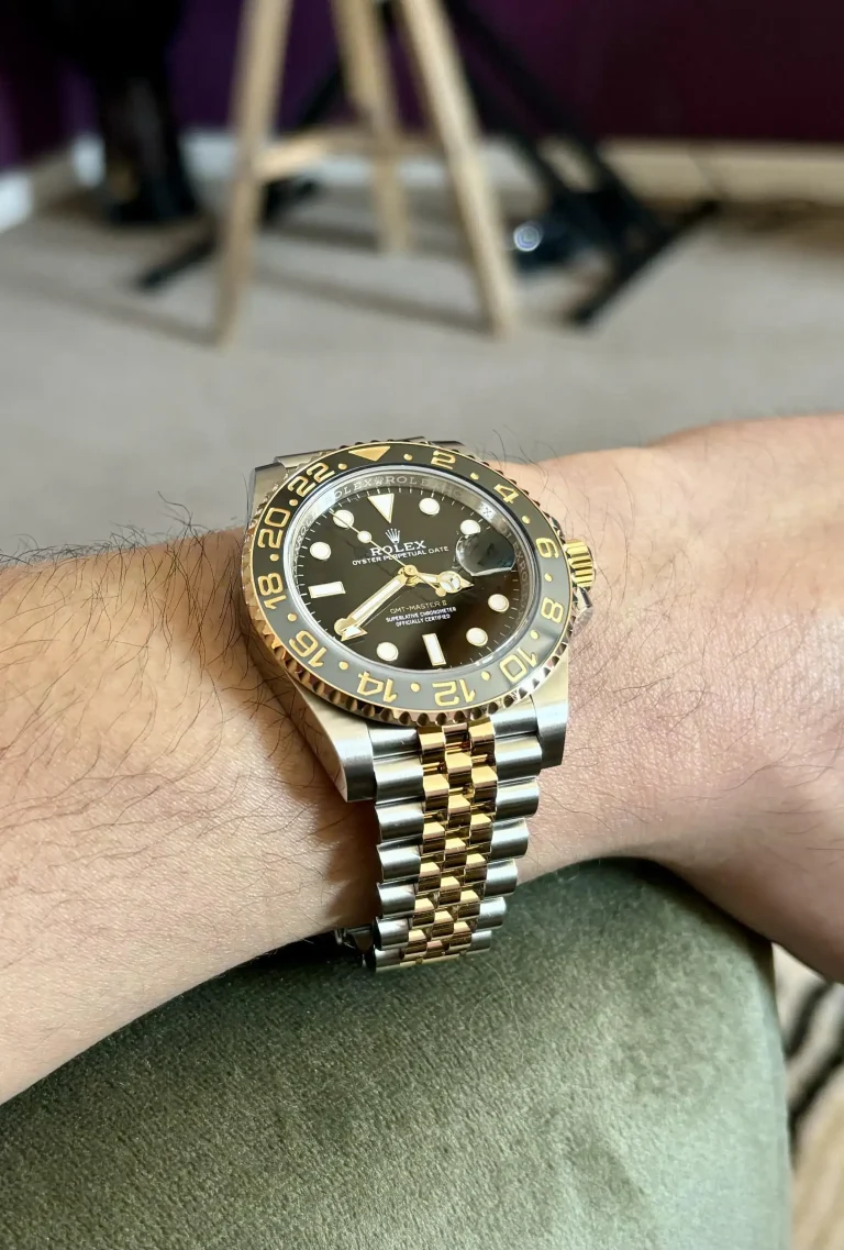 Superclone Rolex GMT-Master II Black Dial “Zombie??126713GRNR photo review