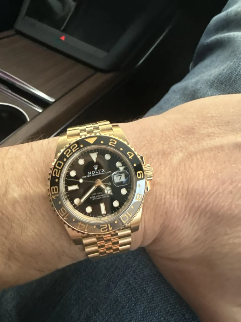 Superclone Rolex GMT-Master II Black Dial “Zombie??126713GRNR photo review