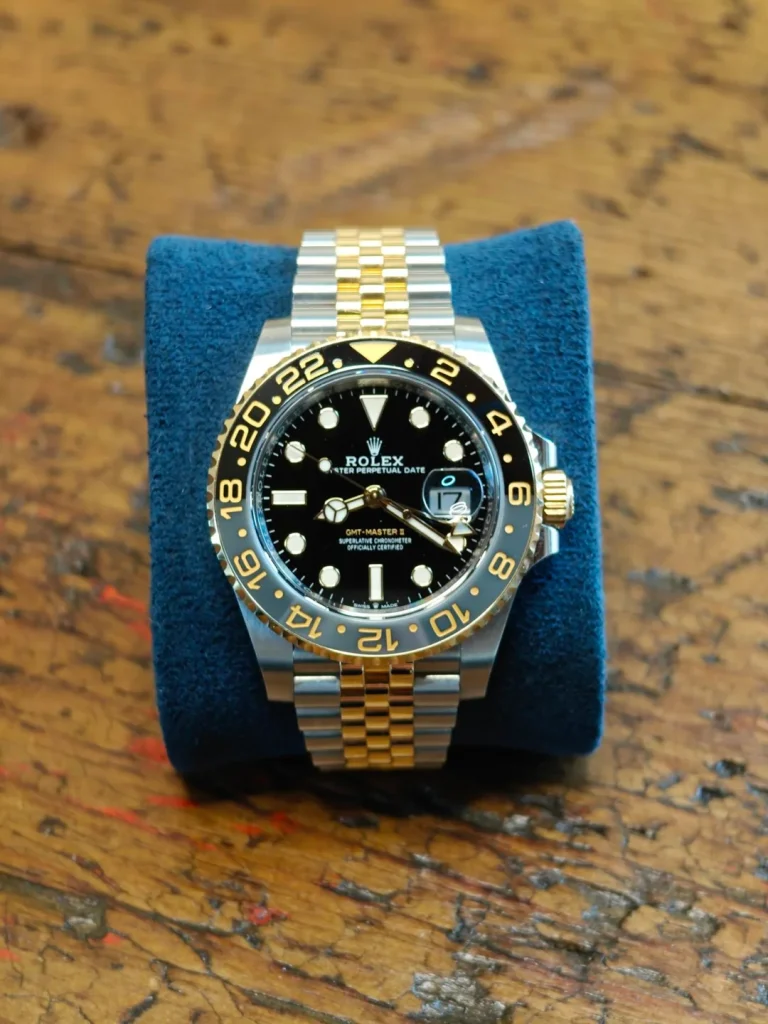 Superclone Rolex GMT-Master II Black Dial “Zombie??126713GRNR photo review